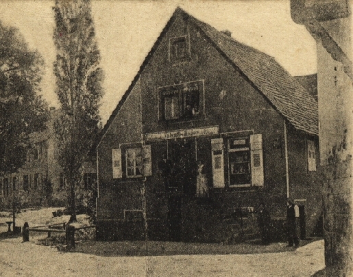 Valentin Höger Spezereihandlung Grünwettersbach um 1940 Valentin Höger Spezereihandlung Grünwettersbach um 1940